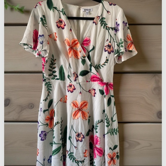Express Floral Dress Midi Size 10 - Picture 2 of 6